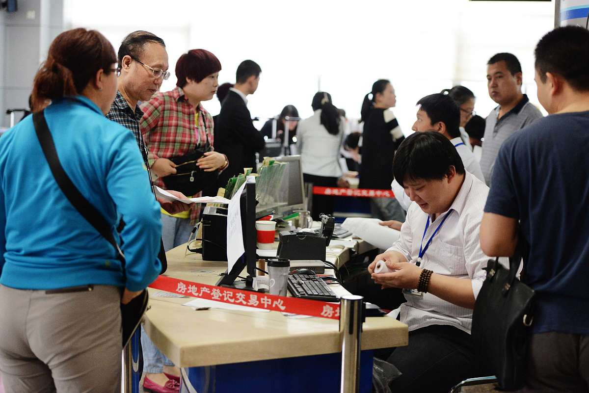 金融机构媒体采访管理规范：哪些部门负责哪些媒体？