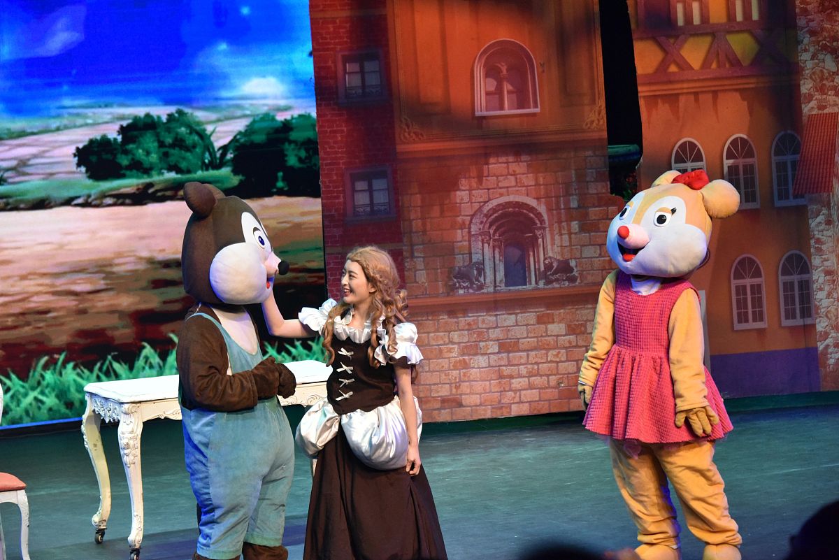 童话故事对儿童道德发展的影响：以《灰姑娘》为例