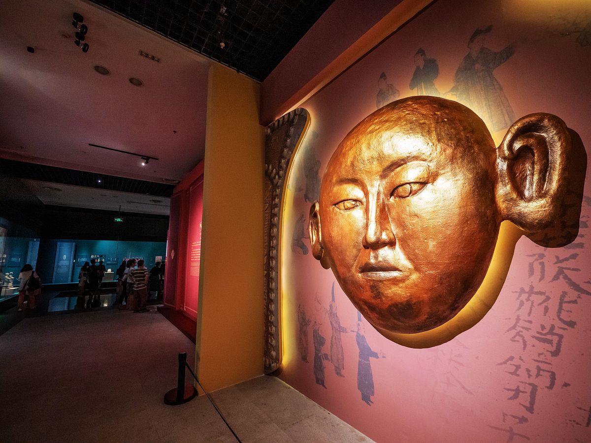 2020年7月3日,广州,"<strong>契丹</strong>印象——辽代文物精品展"在广东省博物馆开展