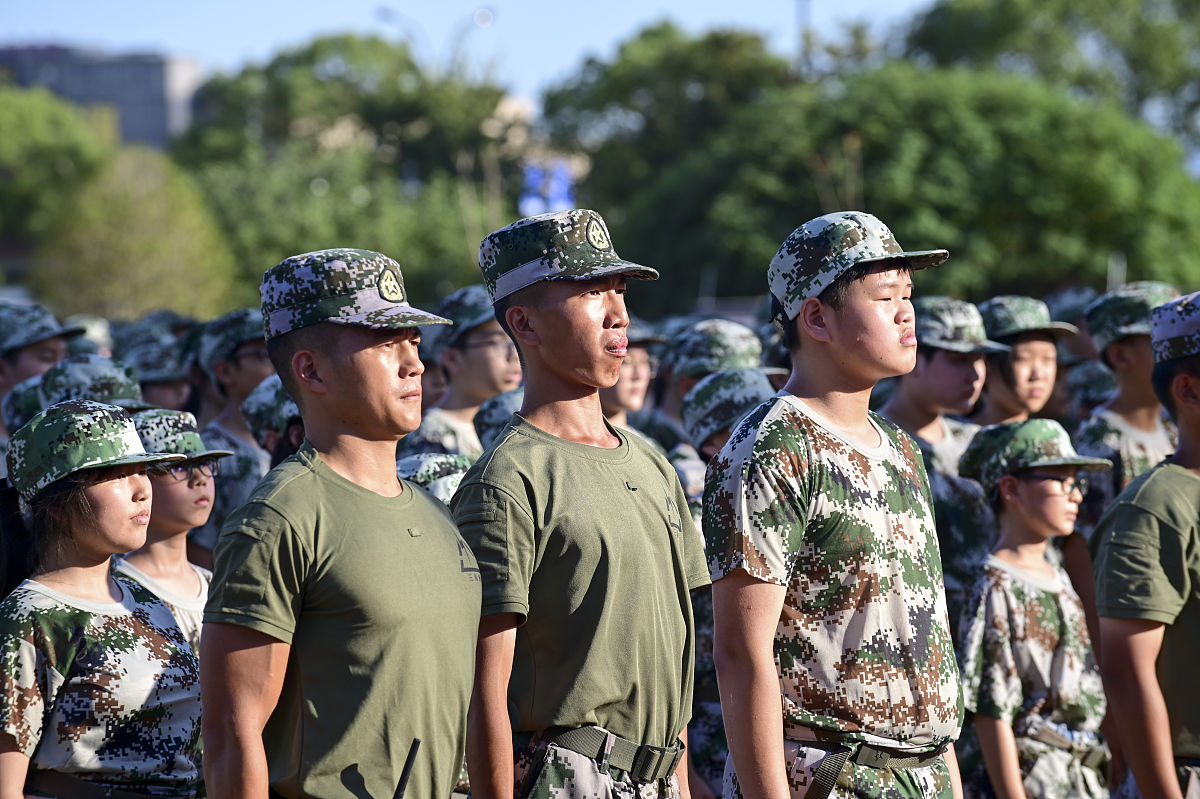 重庆市渝北区竟成中学电子商务专业：热门选择？