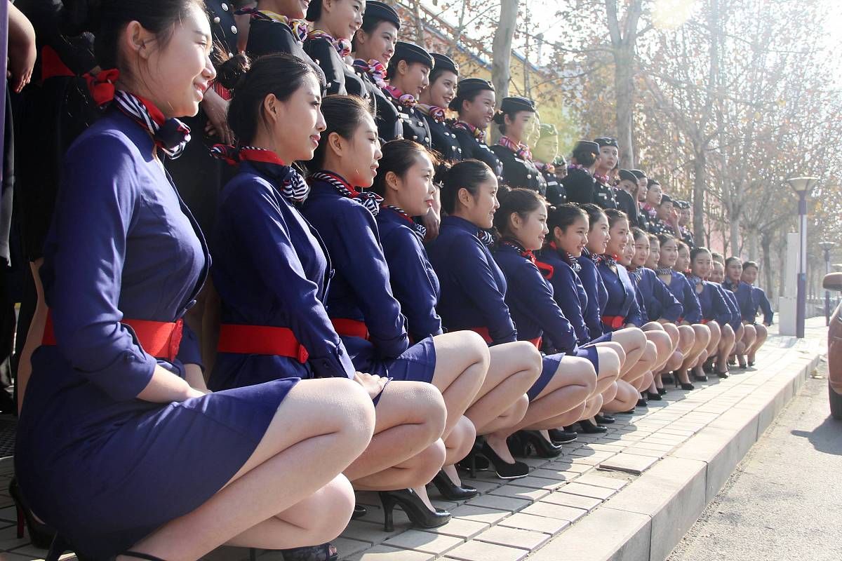 女生读成都铁路专业学校高铁专业前途好不好