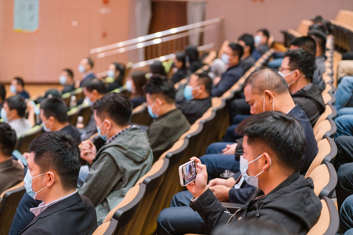 广东南华工商职业学院社区管理与服务专业就业方向：社区工作、物业管理、政府机构、创业