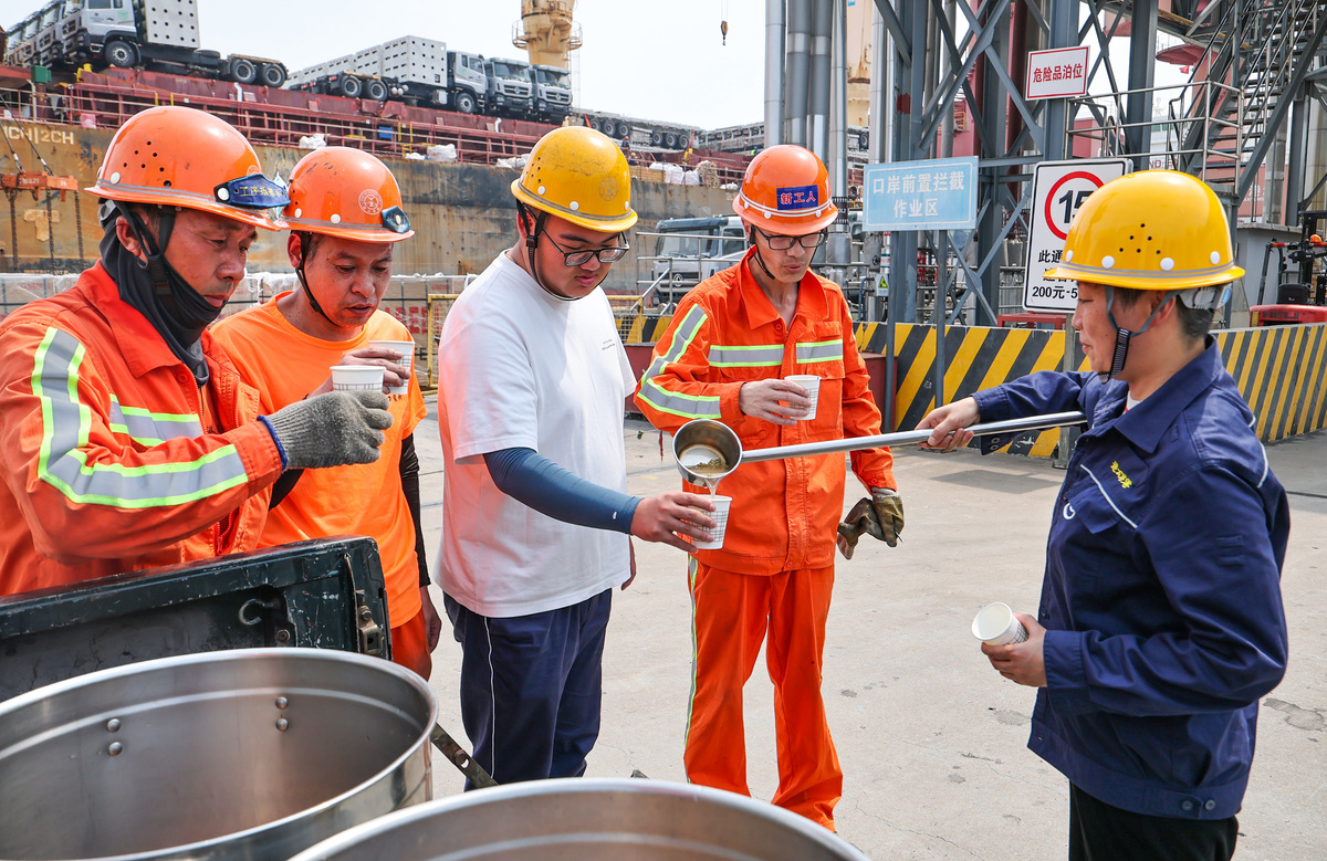 提升采油班站长HSE能力方法1000字