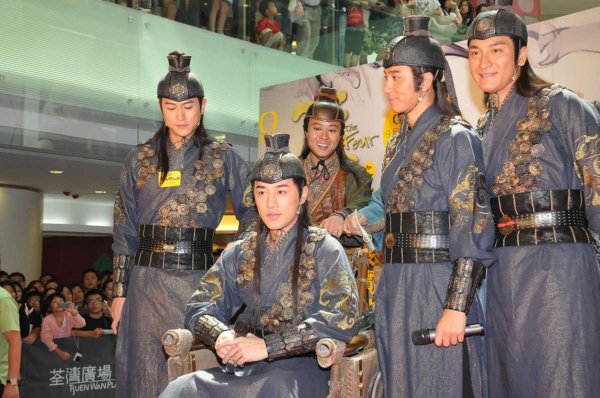 1382年5月29日 朱元璋设立锦衣卫