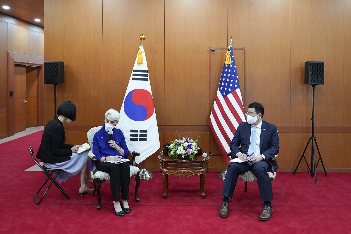 当地时间2021年7月23日,韩国首尔,美国国务院常务副国务卿温迪·谢尔