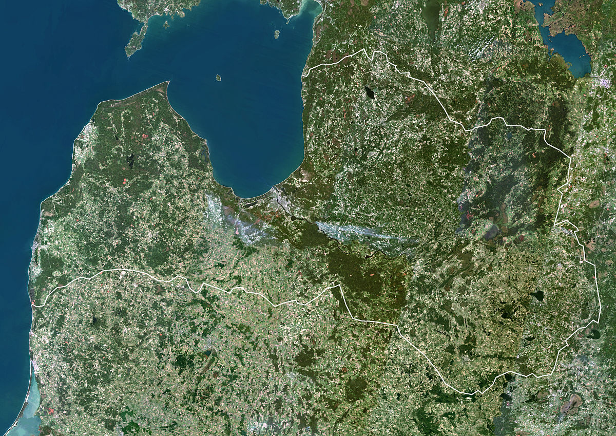 Rainfall Enhancement Impacts on Soil pH in Chinese Grasslands: A Study of Precipitation and Temperature Effects