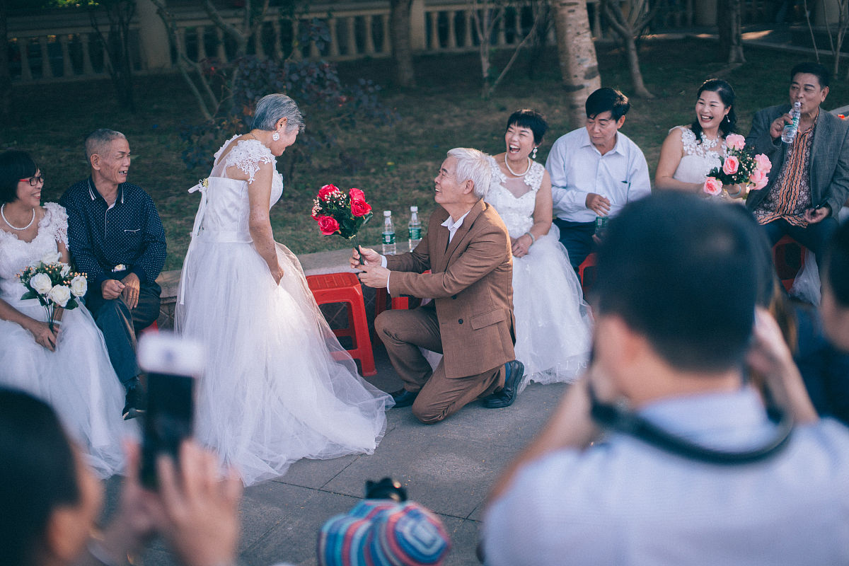 哥都办婚礼自己嫁不办婚礼也没什么吧