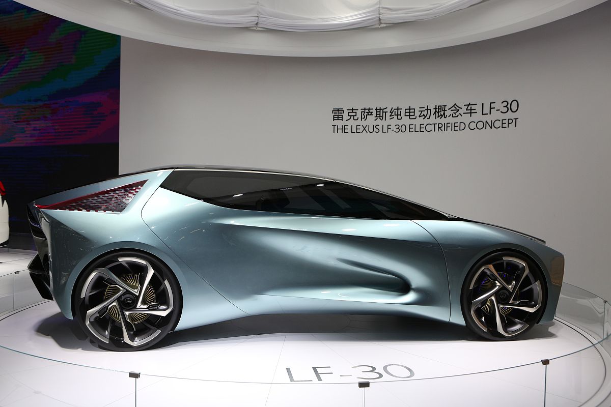2020年9月27日,第16届北京国际车展雷克萨斯概念车.