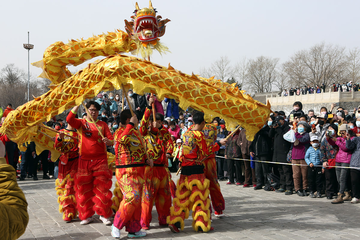 秦皇岛300分能上卫校吗？2022年卫校招生标准分析