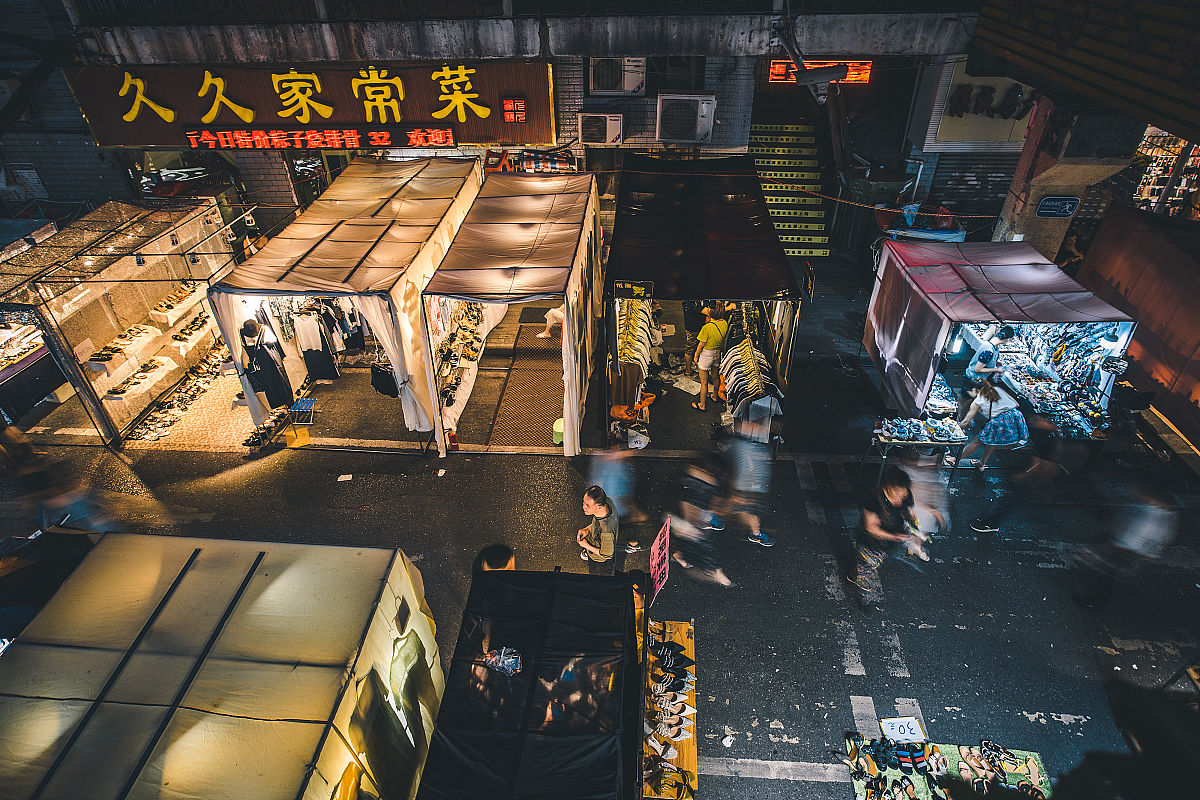 如何评价暗区突围游戏和策划117