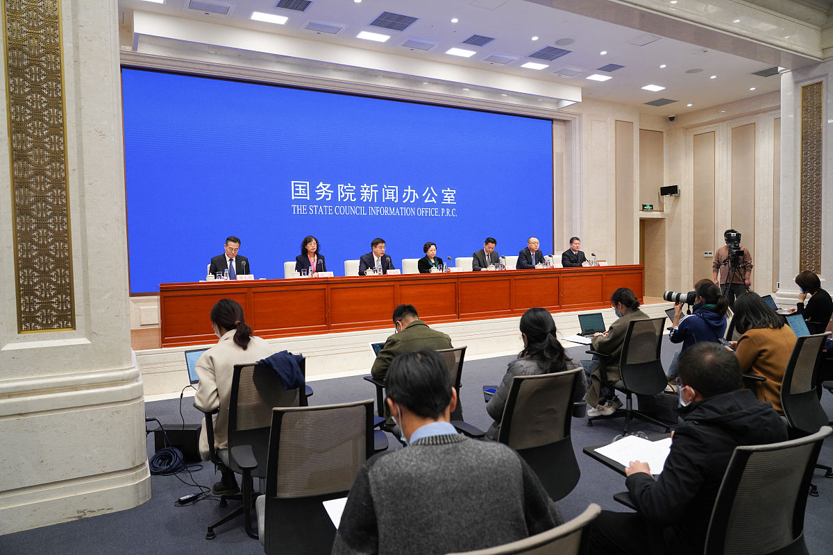 财政局优化营商环境民主生活会对照检查材料
