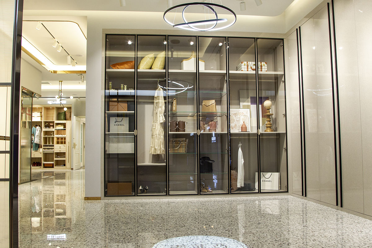 博洛尼吴江红星美凯龙二楼开店：定制家居，打造你的专属风格！