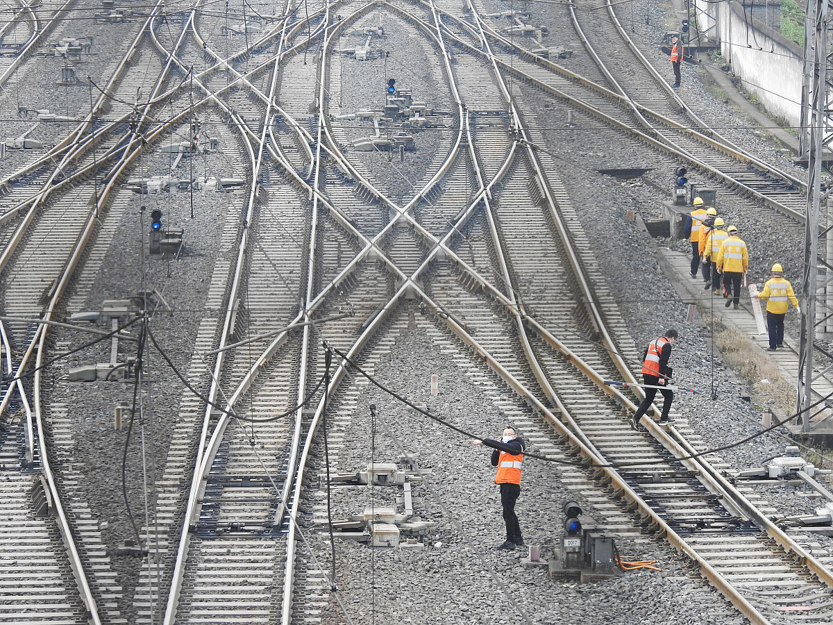 四川省铁路学校高级技工和高级技师文凭：通向铁路事业的优质选择