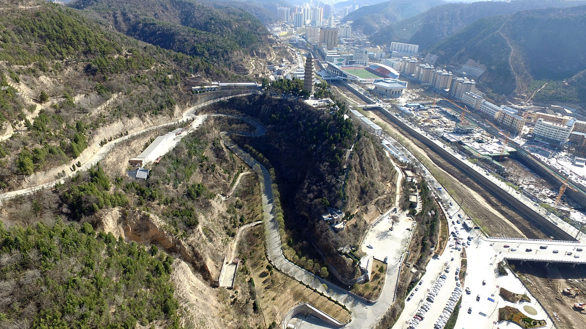 延安中专：历史、专业和教育理念 | 延安读中专学校推荐