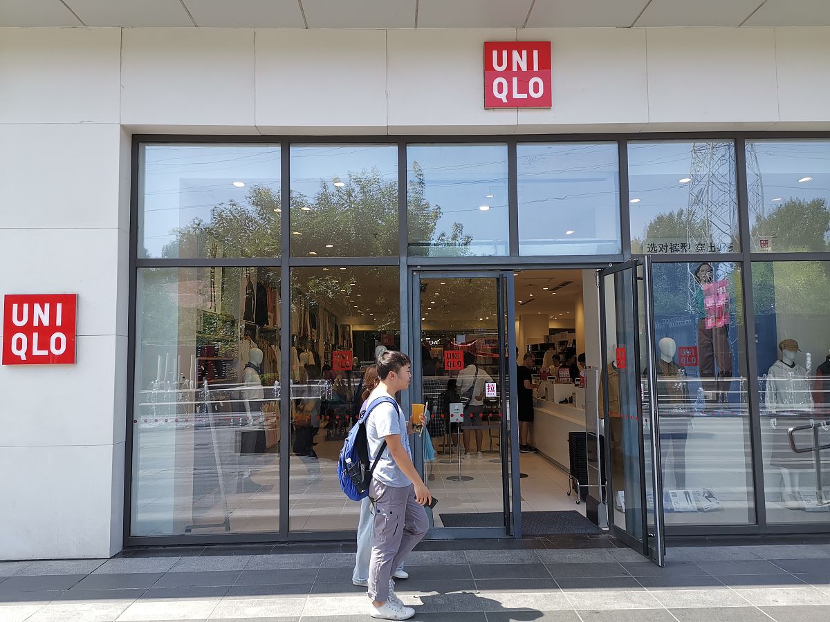 福州门窗店探店视频标题：爆款文案，涨粉利器！