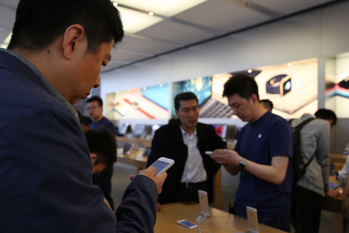 苹果手机价格和配置对比表格 - iPhone SE、XR、11、11 Pro、11 Pro Max
