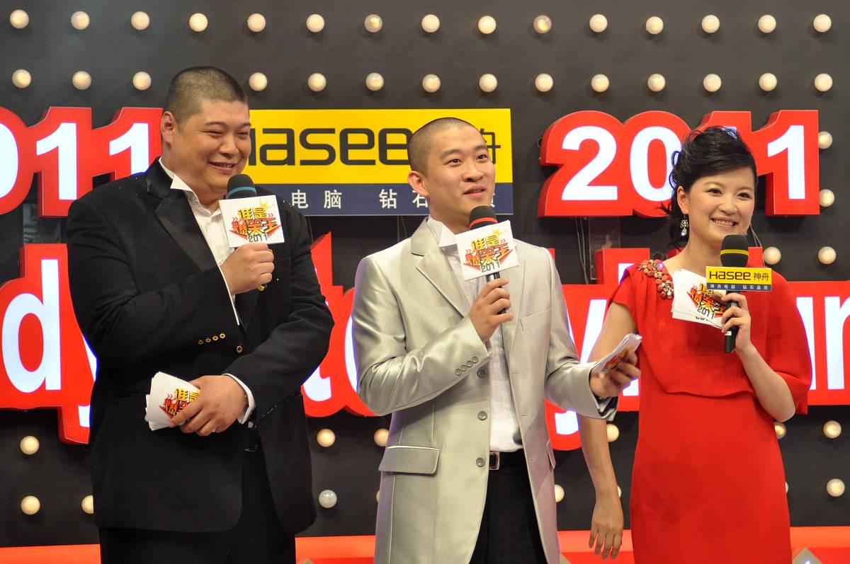 2011年5月26日,上海,搞笑综艺节目《谁是爆笑王》录制.刘云天,曹云金,