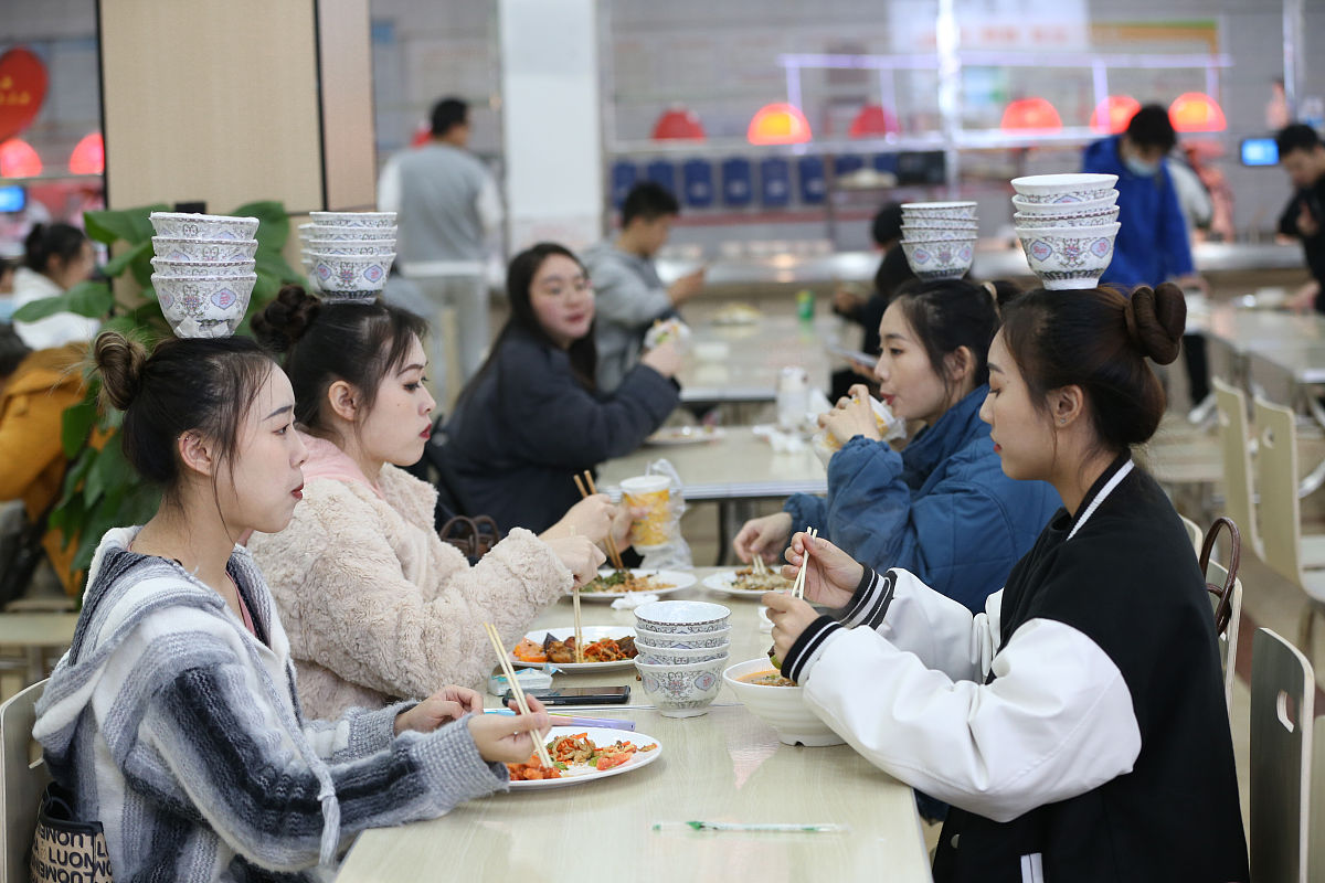 成都厨师学校学厨师专业就业好不好