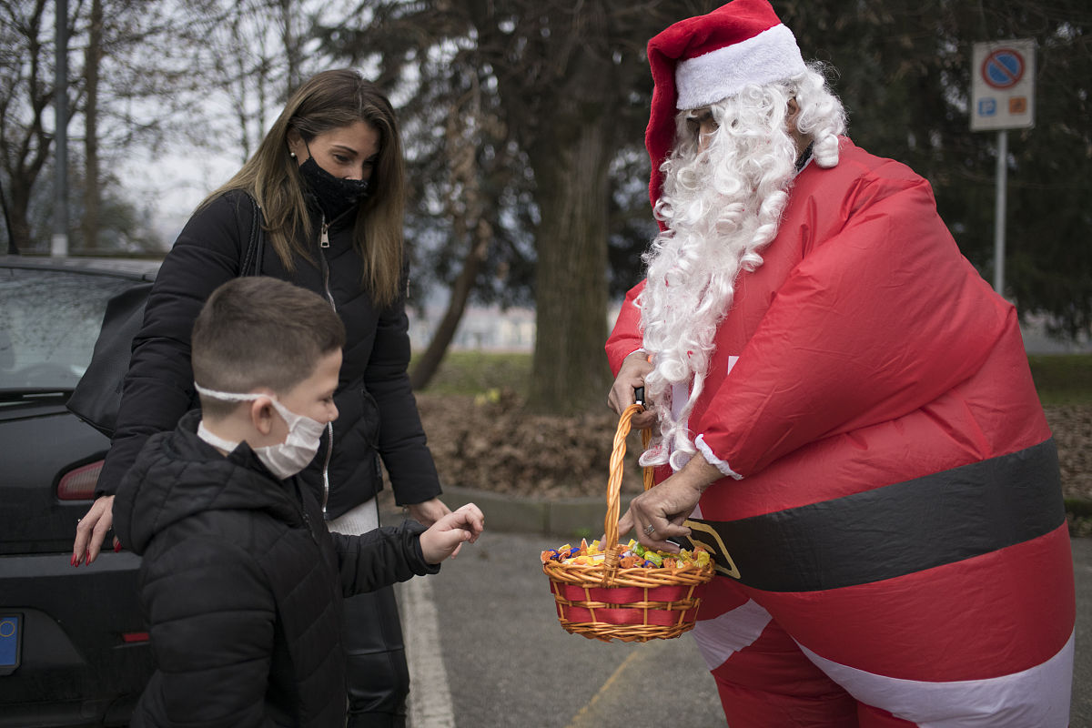 五一节祝福短信：致敬领导，感谢您的付出！
