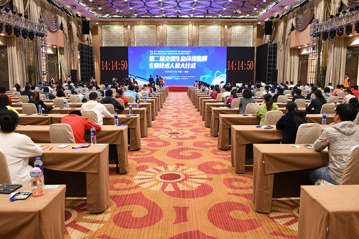 南京2022年中专和大专哪个好-怎么样