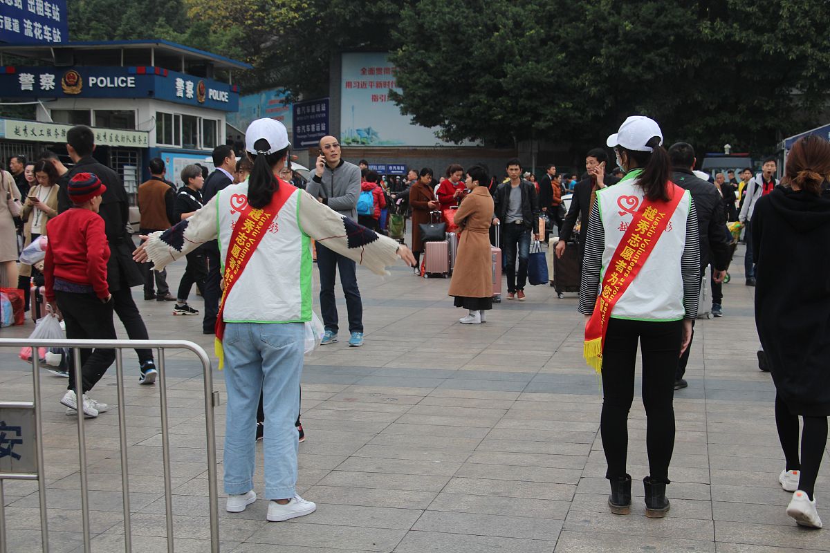 健康市民申请：我坚持不吸烟、常锻炼、跳广场舞，积极参与志愿活动