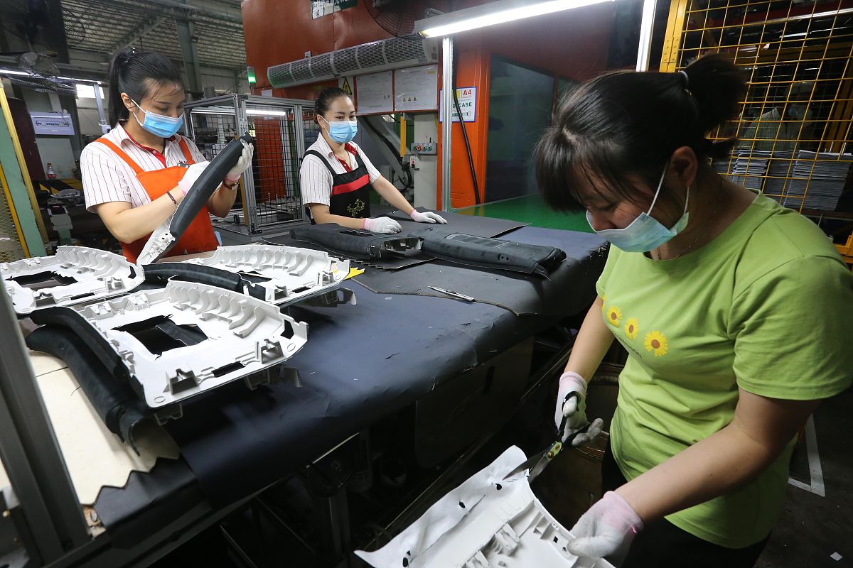 广东2023年女生学汽修学校：机会与优势