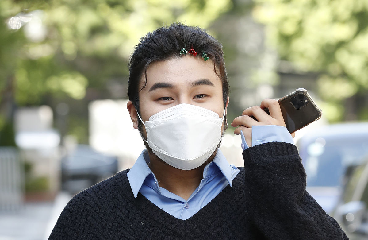 戴口罩接电话不方便