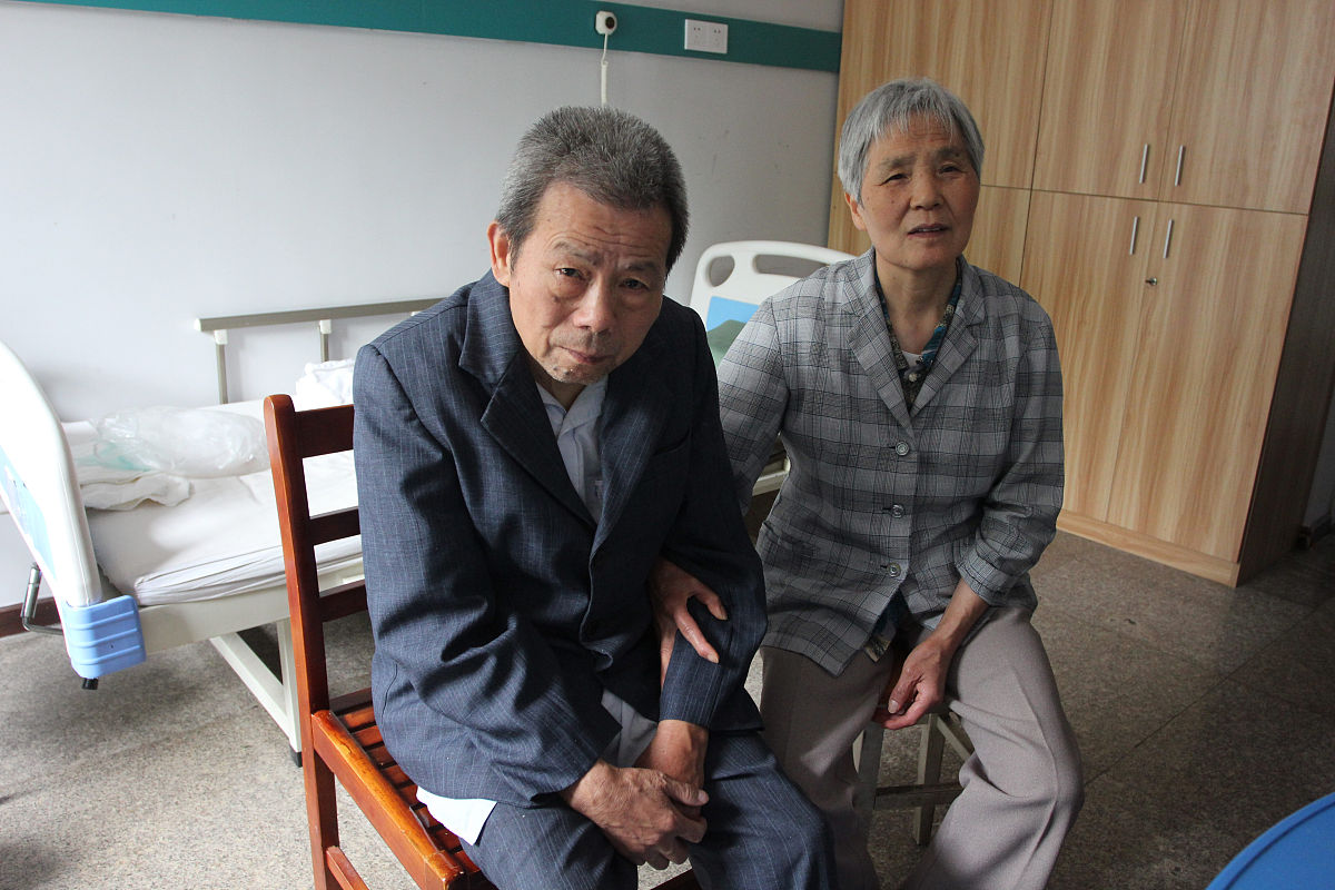 农村空巢老人心理健康问题及解决方案：构建心理关怀体系