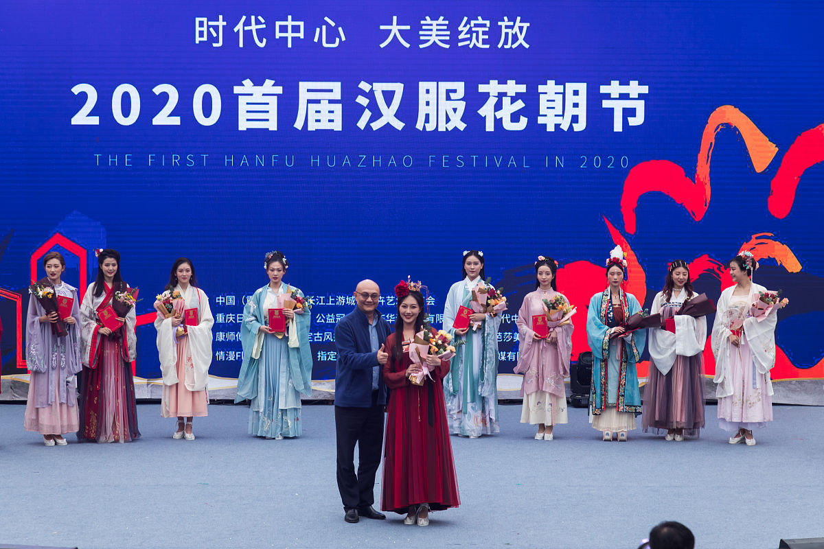 重庆中专学校学什么专业最有前途？