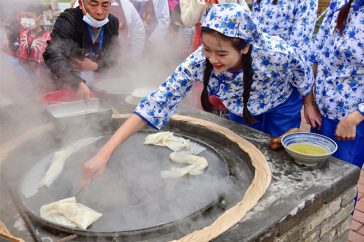 我想榨汁机写一段幽默的文案