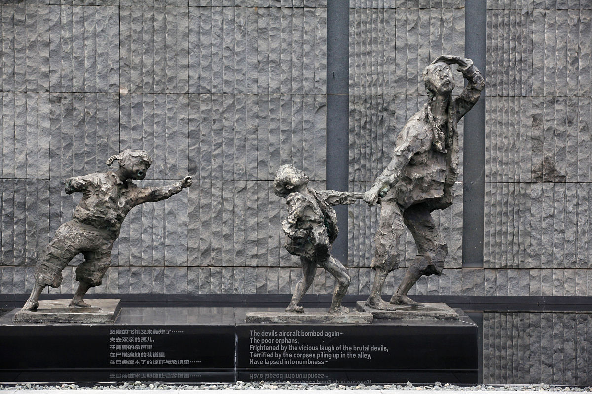 弟弟的邮票数量：解方程求解邮票问题