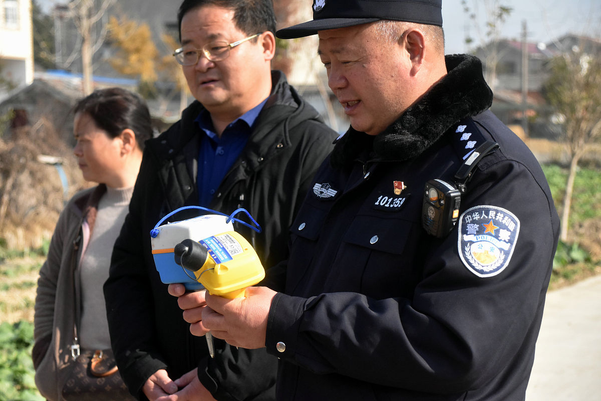 应用物理学真实项目教学案例：5个精彩实验带你玩转物理