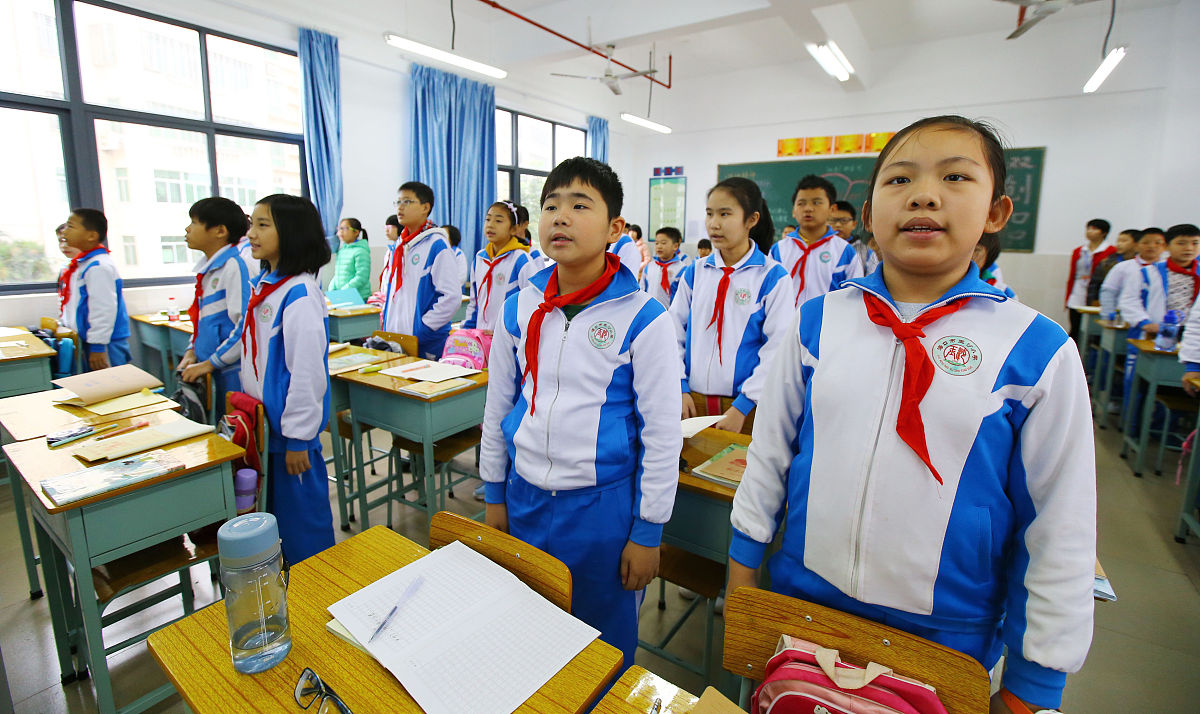 初中的德育处是做什么的？