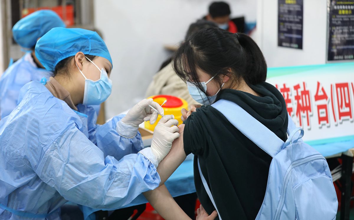 西安生物医药技术职业学校口腔修复工艺三年中专有前途吗？需满足哪些招生条件