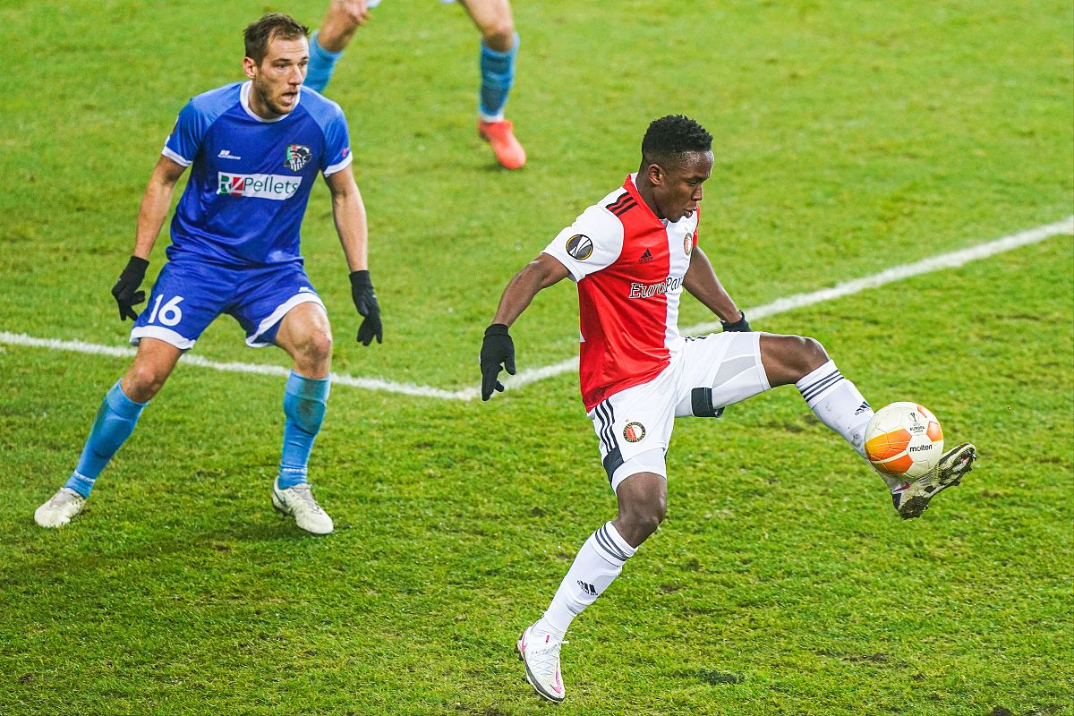 class LR 产生式结点类 public class LRproNode public string Left; public string Right; public LRproNodestring Left string Right