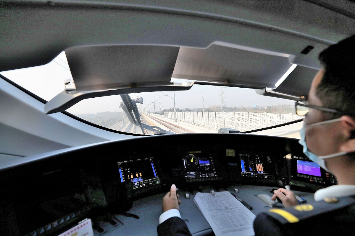 项目成本估算方法：如何计算1200个任务的总成本？