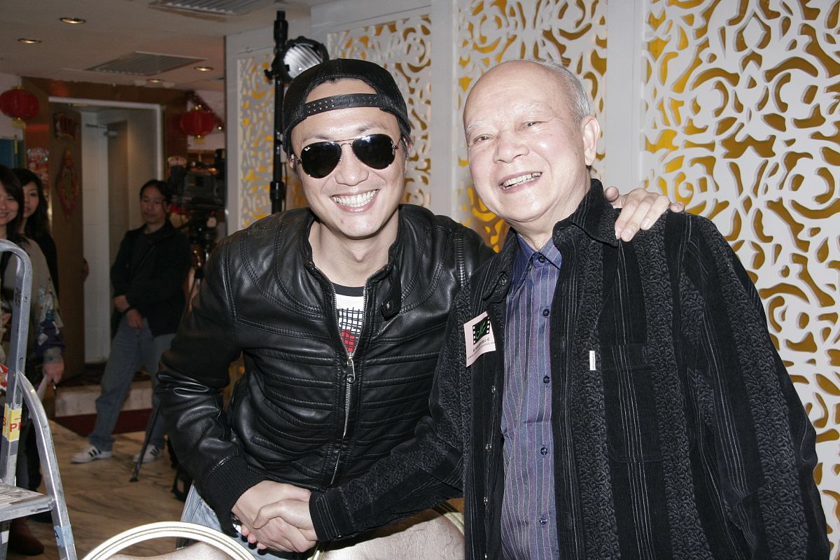 2009年2月11日,香港,东方娱乐控股有限公司周年春茗举行.郑中基+++_++
