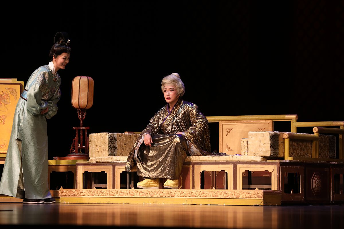 如何成为一名戏骨：从今天开始的表演之路