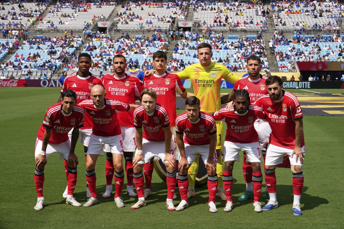 阿森纳足球俱乐部：英超豪门，枪手精神永存