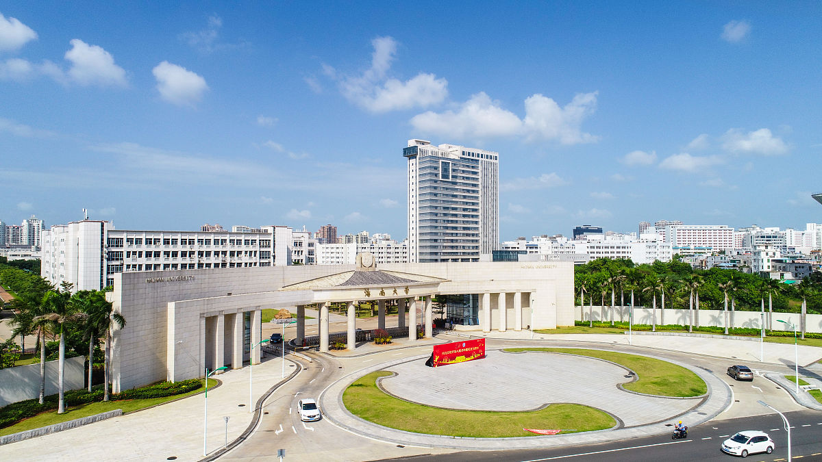 海南医学院怎么样？毕业后找工作容易吗？就业前景分析