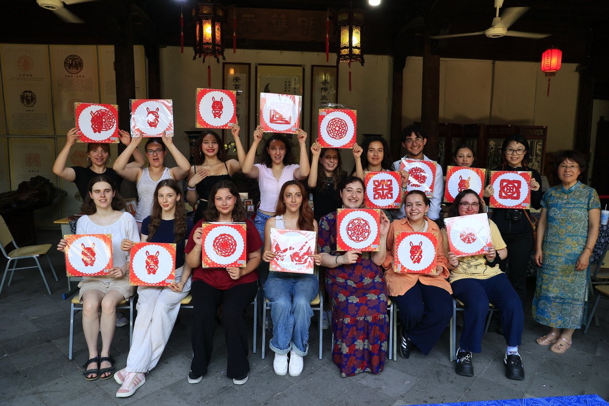 湖南大学女生王淑禾：95后创业者用非遗文化成就1800万营收，她的故事值得你学习！