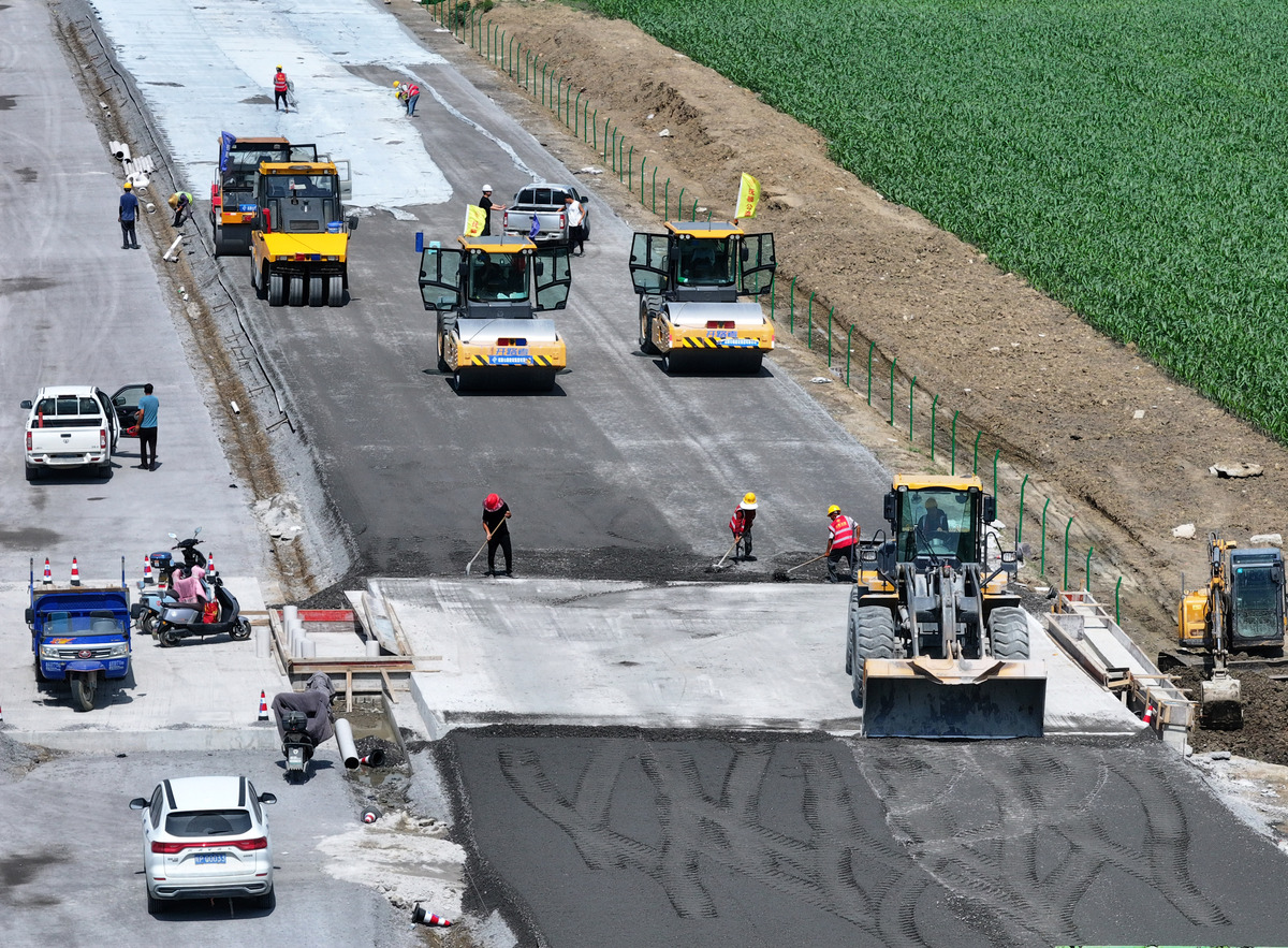 适合走小车的沥青路面