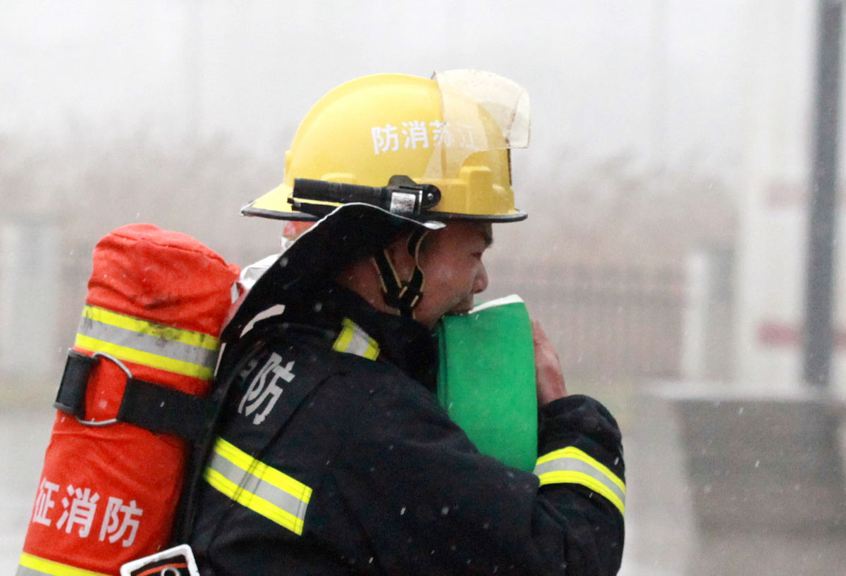 江苏仪征职业教育中心校招生办联系电话