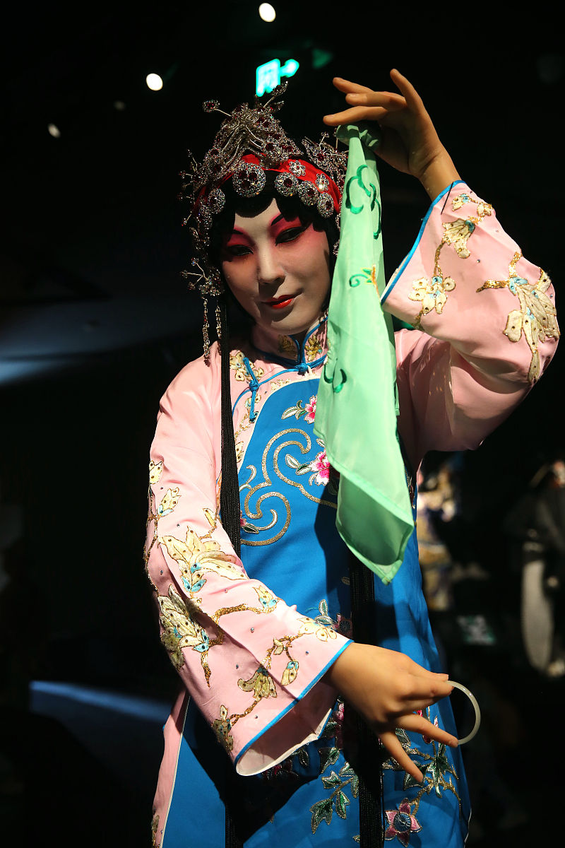 2021年9月19日,西安,全国首家戏曲街区西安易俗社文化街区秦腔博物馆.