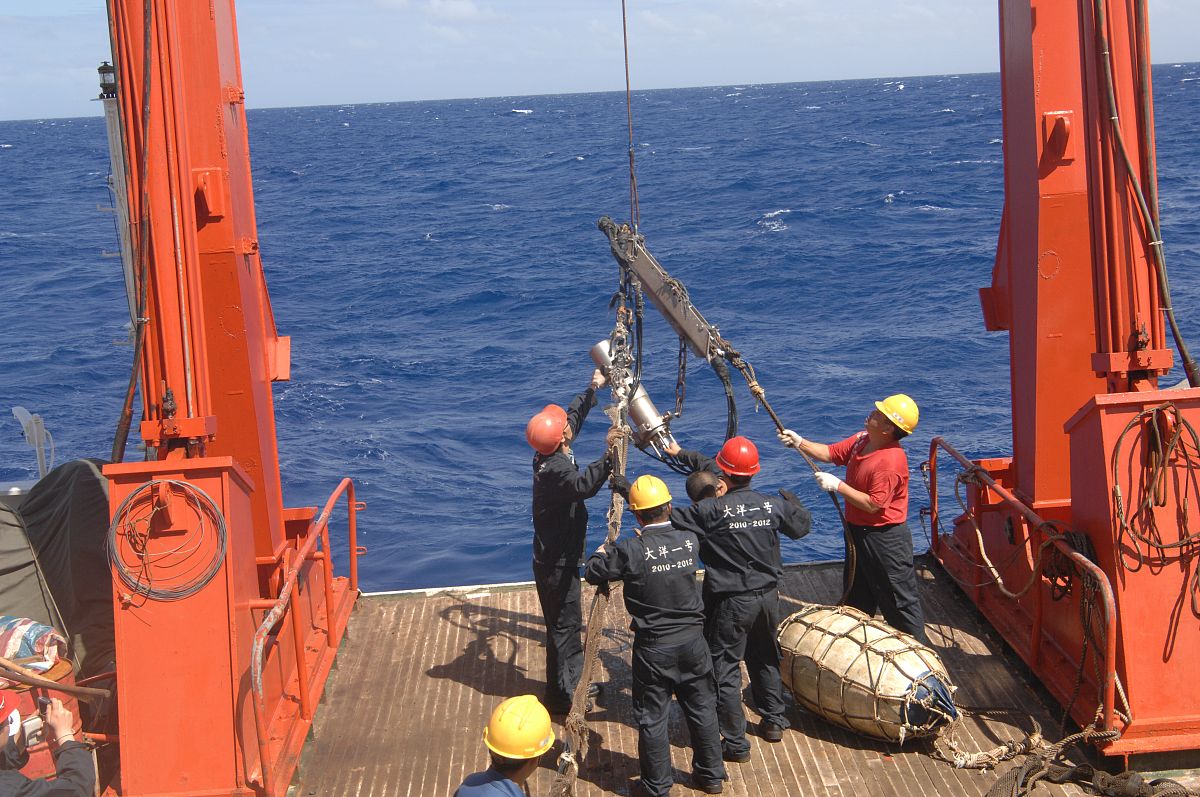 请翻译系泊方案