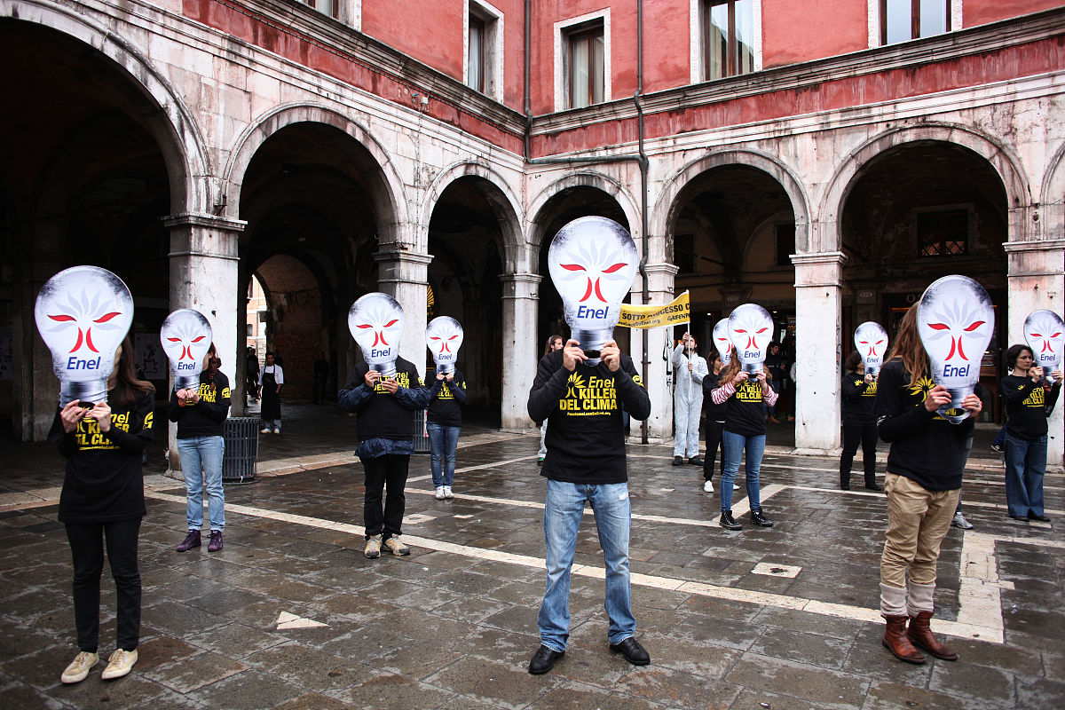 在美国，土地准入的定义