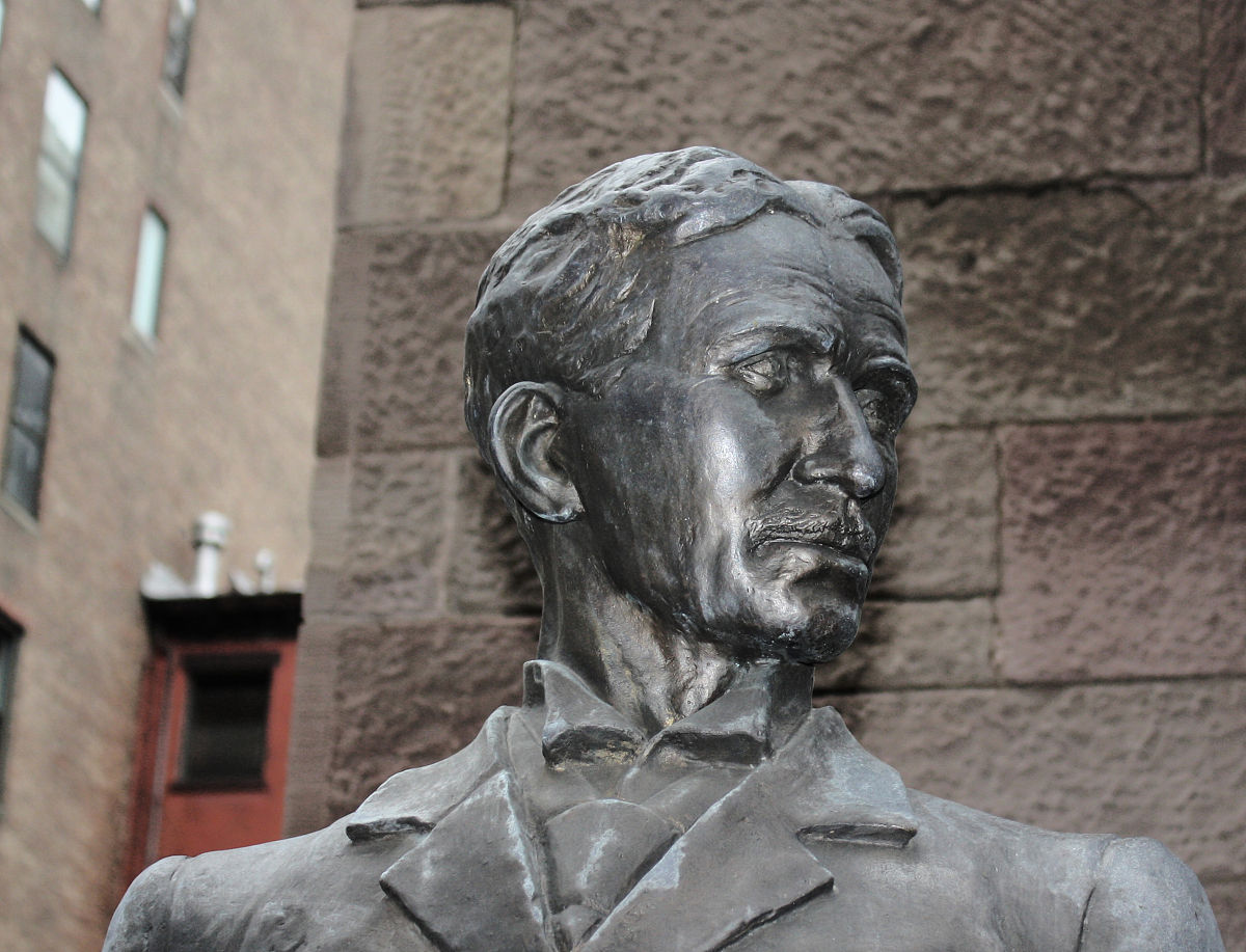 give me a summary about super nikola tesla