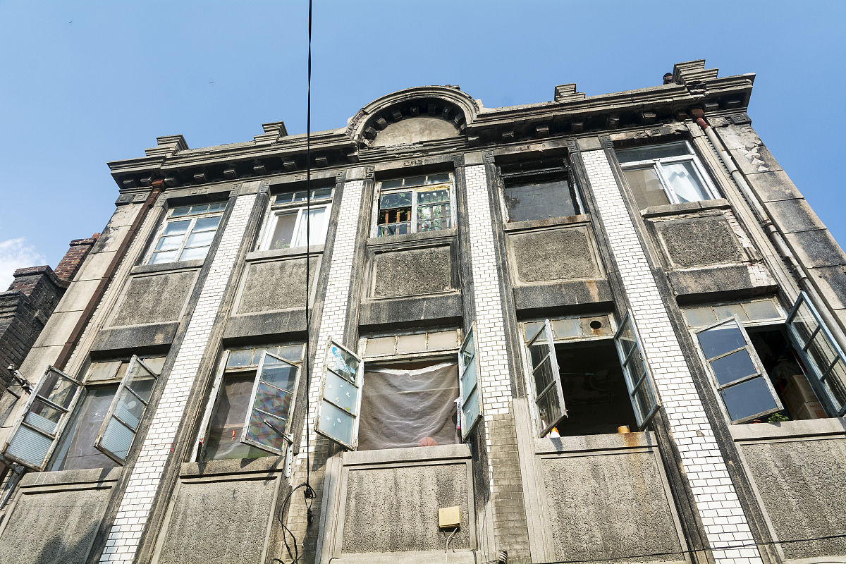 大连寺儿沟老高层：历史、建筑特色及现代意义