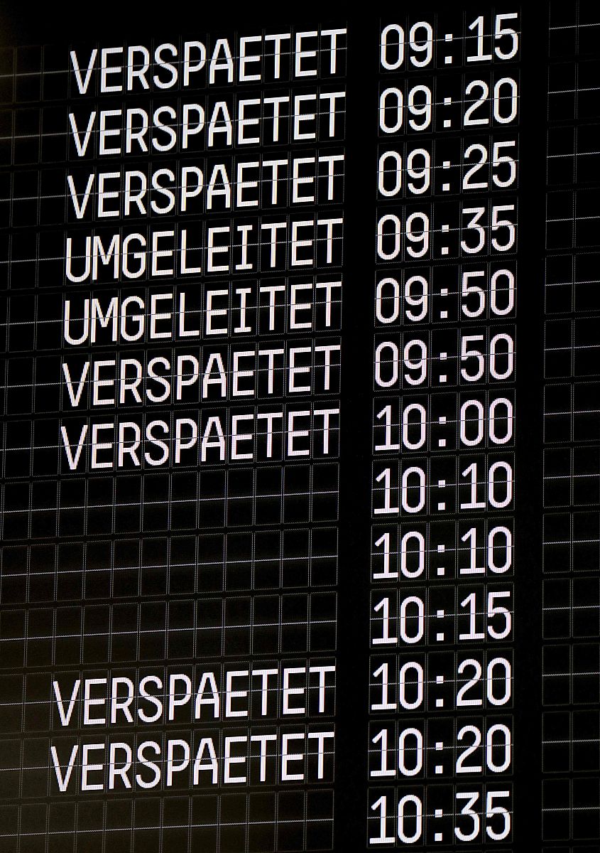 什么是存储单元？某计算机机器字是32位那么该计算机的存储单元是多少位？几个字节