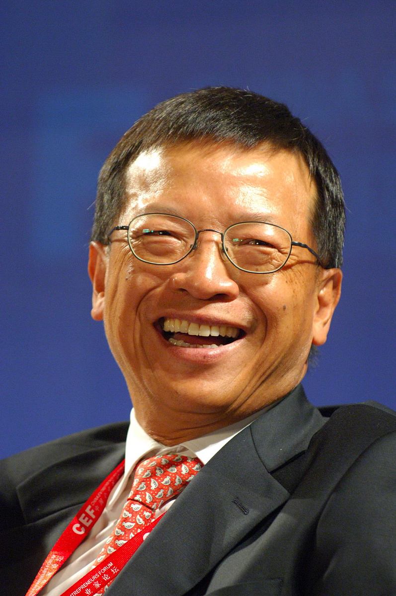 2006年8月26日,中国企业家论坛第三届深圳高峰会在深圳五洲宾馆隆重举